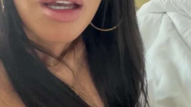 Exposed cute big boobs Asa Akira nude boobs
